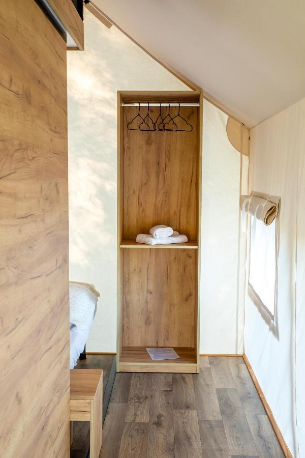 מלון Glamping Pod Gwiazdami Pietrusza Wola מראה חיצוני תמונה
