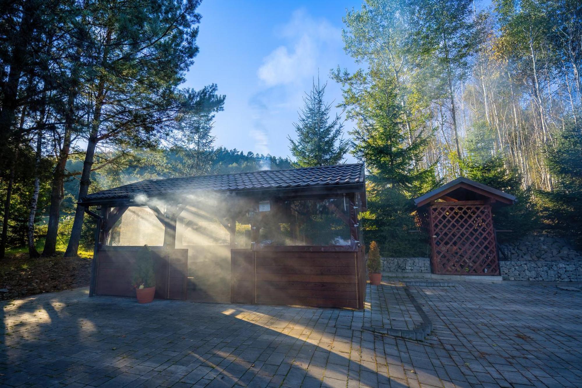 מלון Glamping Pod Gwiazdami Pietrusza Wola מראה חיצוני תמונה