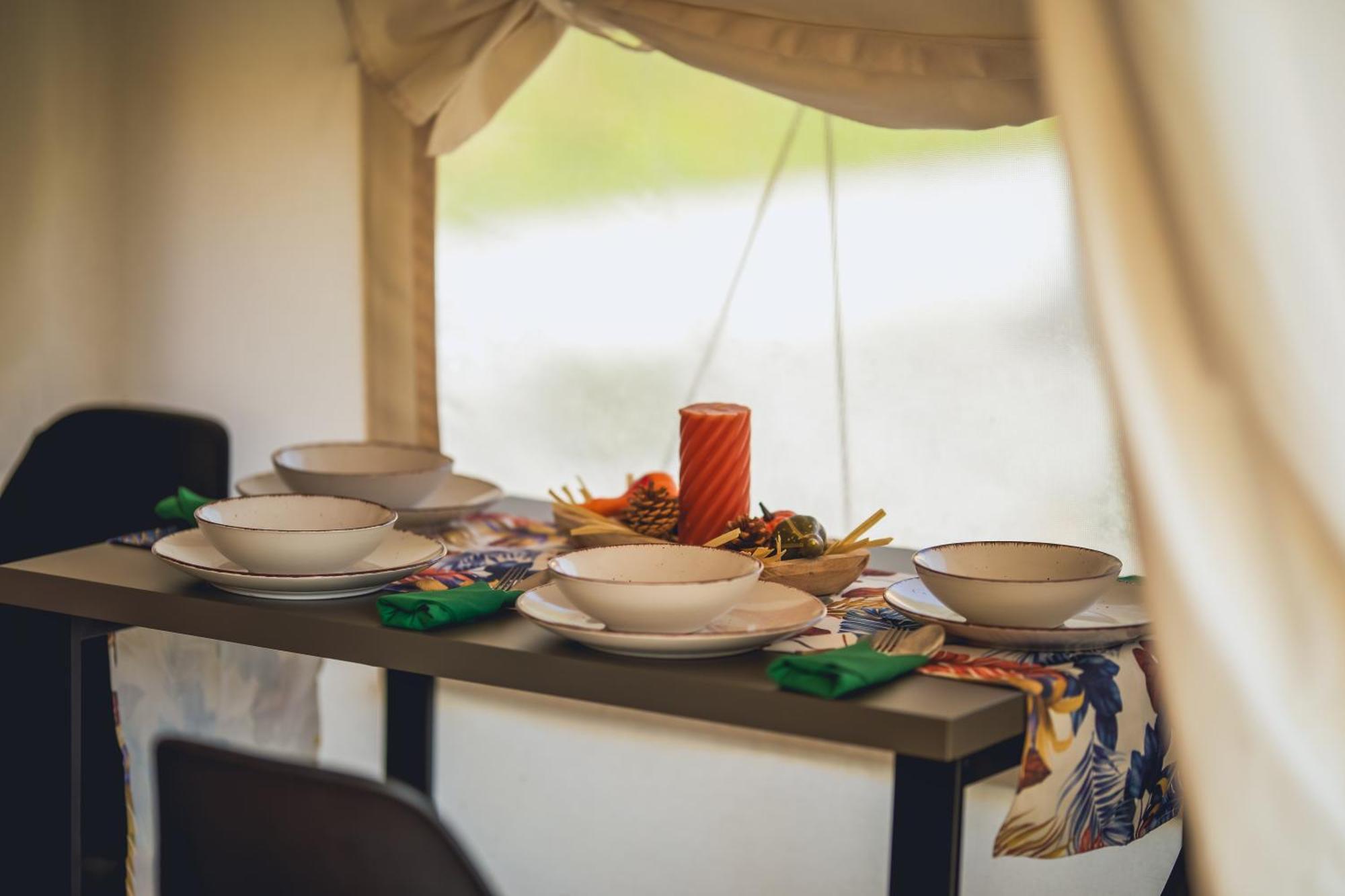 מלון Glamping Pod Gwiazdami Pietrusza Wola מראה חיצוני תמונה